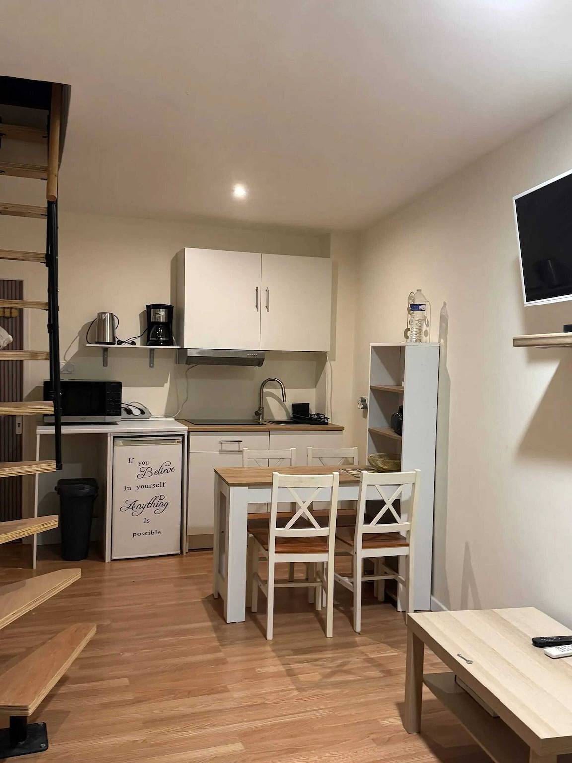 Appartement entier, Appartement lumineux à Saint-Germain-en-Laye avec terrasse, 50 m² in Saint-Germain-en-Laye, Yvelines