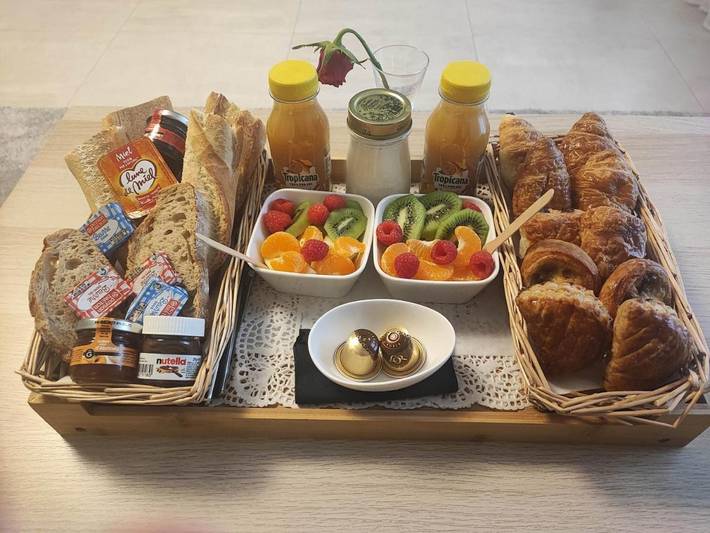 Maison d’hôte pour 2 personnes, avec terrasse et sauna ainsi que jardin et jacuzzi dans Val-d'Oise - 2