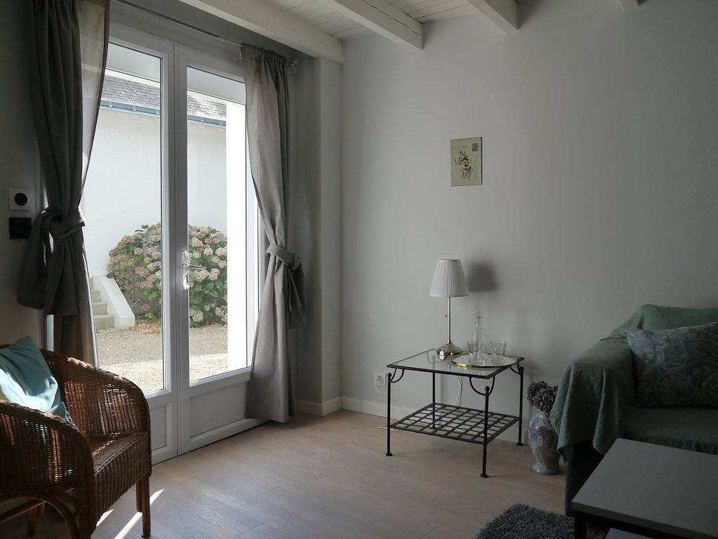 Chambres d'hôte (B&B) en Bord de Loire - Chambre d'hôtes (B&B) et salon sur la Loire à vélo in Les Ponts-de-Cé, Région d'Angers