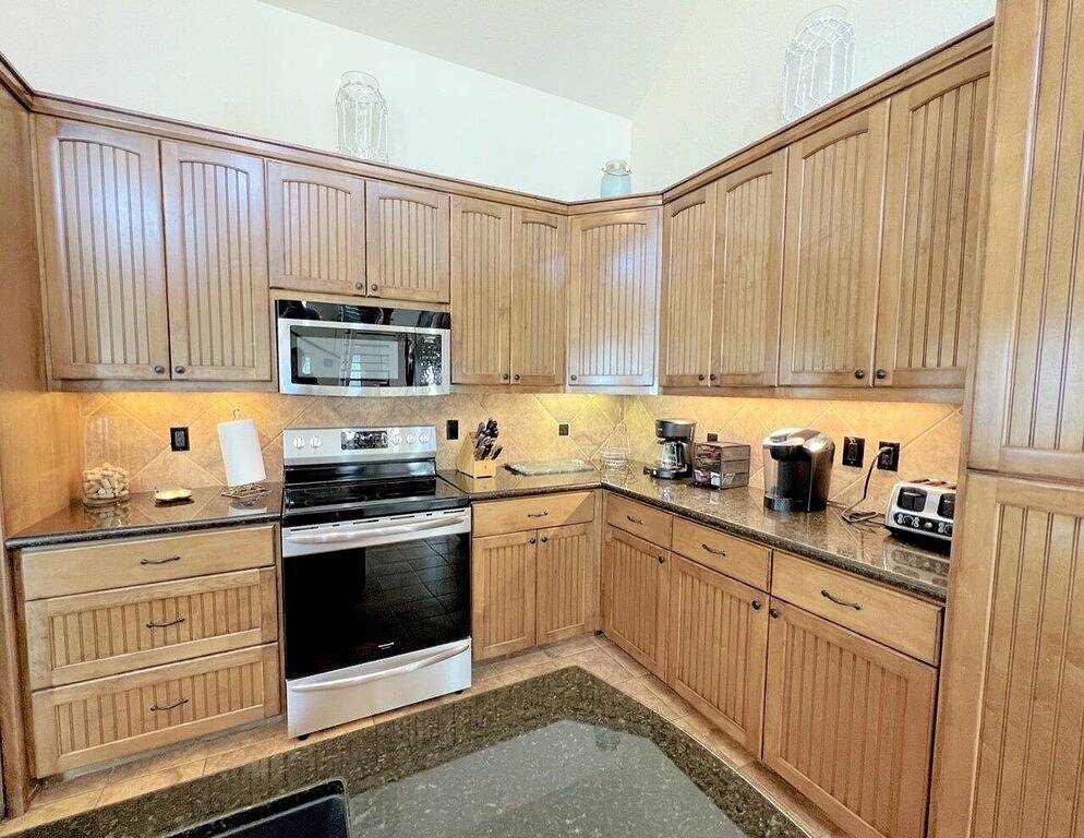 Dacha Iii - 2. Reihe, einfacher Zugang zum Strand, tolle Aussicht auf den Golf, 11 Schlafplätze. in Crystal Beach, Galveston County