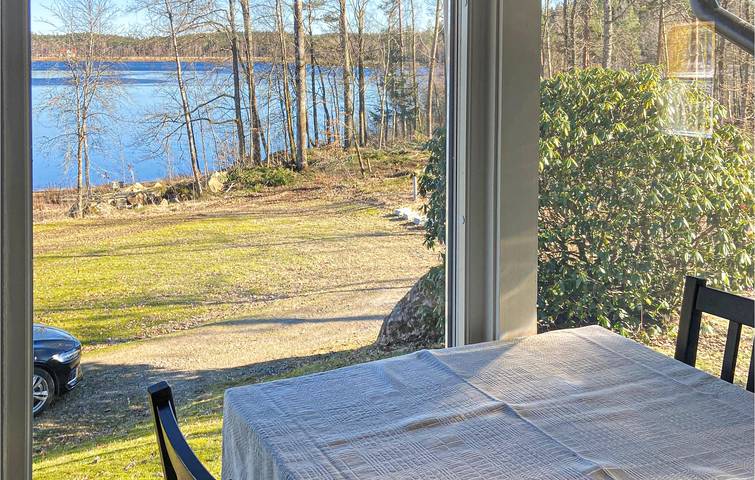 Ferienhaus für 4 Personen, mit Terrasse und Seeblick in Hylte - 3