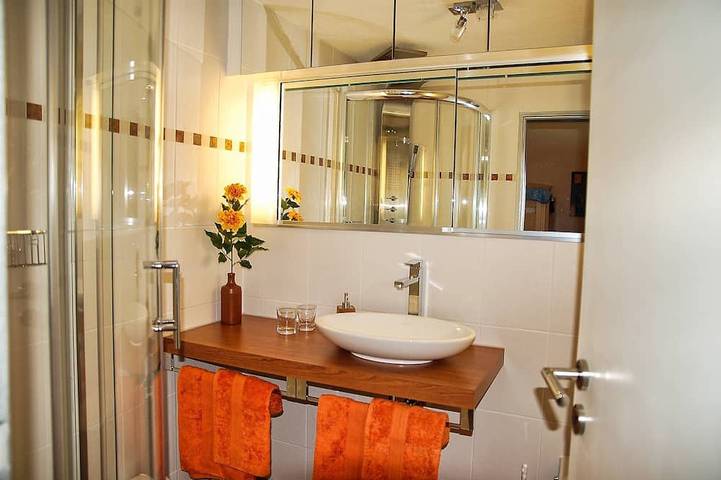 Ganze Wohnung, Grad-Panoramablick, Garage, Internet, Bergbahnen inklusive in Jauchen, Oberstdorf