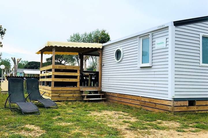 Chalet pour 5 personnes, avec jardin et piscine dans Saint-Aygulf