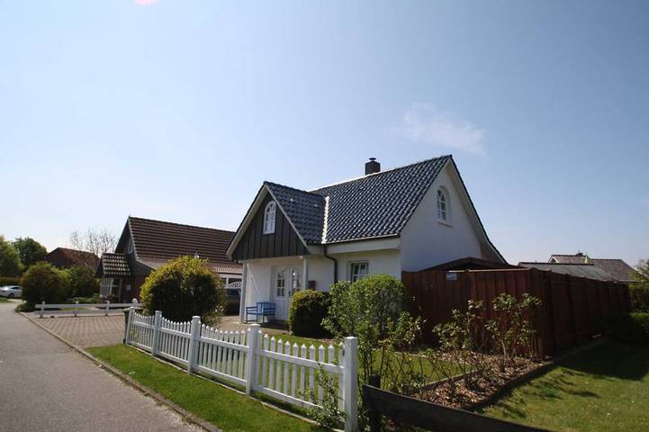 Ferienhaus für 6 Personen, mit Terrasse und Garten sowie Sauna - 1