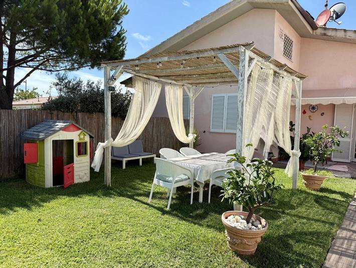 Ferienhaus für 7 Personen, mit Terrasse und Garten sowie Ausblick in Grosseto - 3