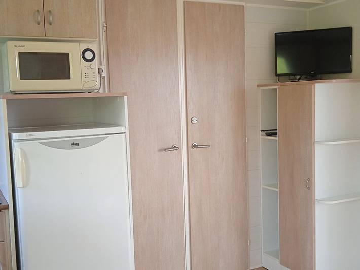 Camping pour 6 personnes dans le Cantal - 4