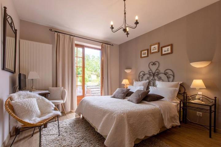 Hôtel pour 3 personnes, avec terrasse