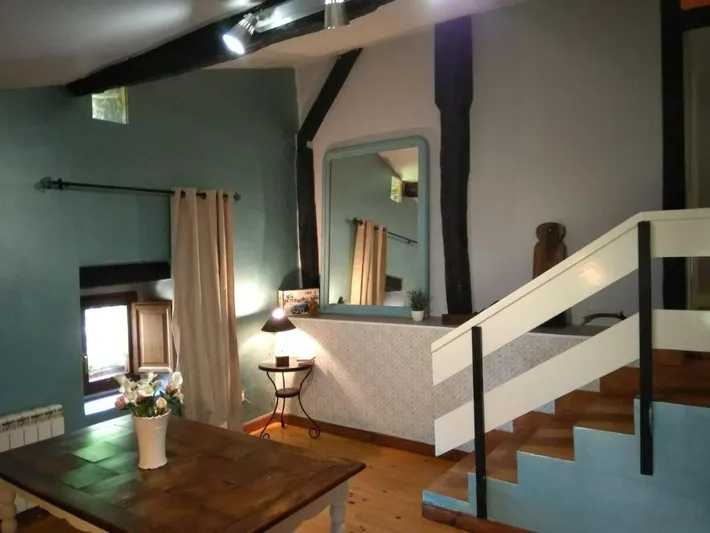 Casa de vacaciones para 8 personas, con jardín además de terraza y vistas - 1
