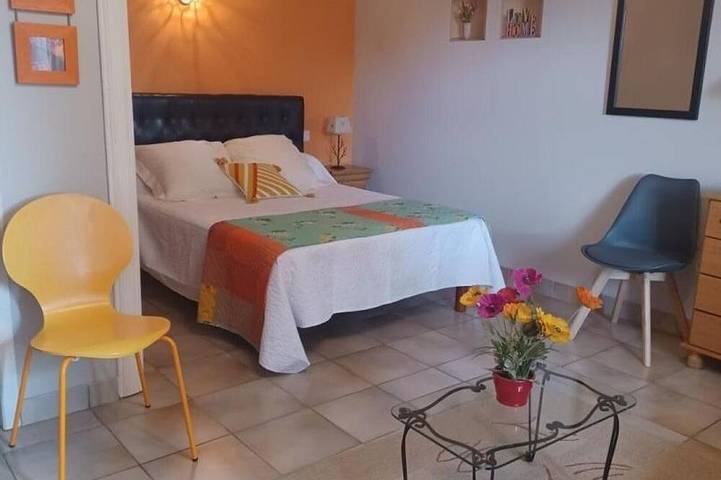 Gîte pour 7 personnes, avec jardin et terrasse, animaux acceptés à Cherveix-Cubas - 2