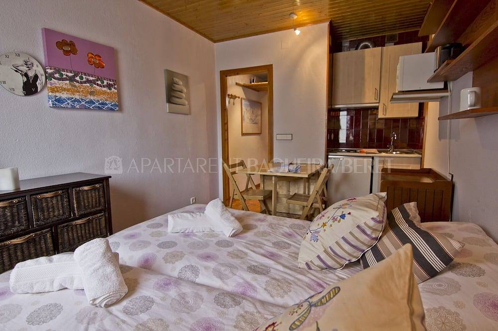 Entire apartment, Era Cabana - Edificio Saumet in Baqueira, Naut Aran