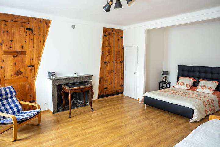 Large apartment on the 2nd floor in a townhouse in Embrun, Écrins National Park