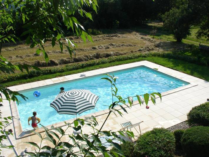 Location de vacances pour 8 personnes, avec terrasse et vue, animaux acceptés à Saint-Laurent-Lolmie - 3