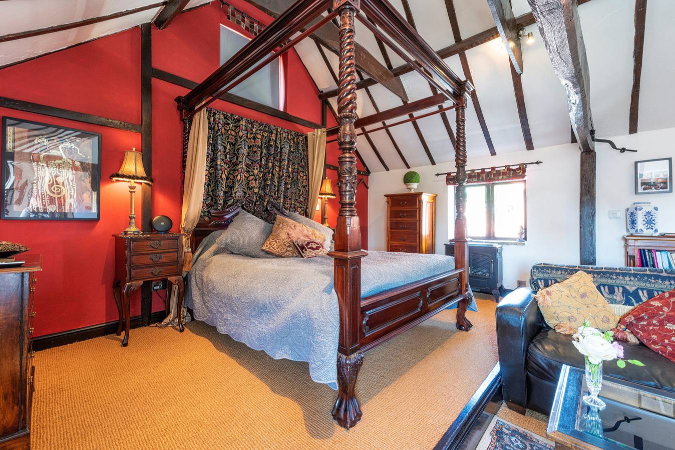 Entire apartment, The Hayloft at Greystones in South Scarle, Nottinghamshire