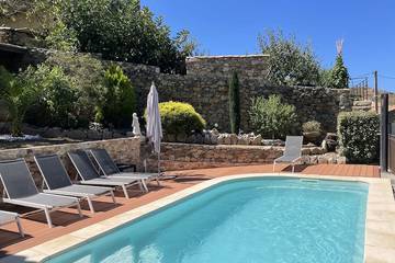 Location de vacances pour 6 personnes, avec jardin, animaux acceptés à Feliceto