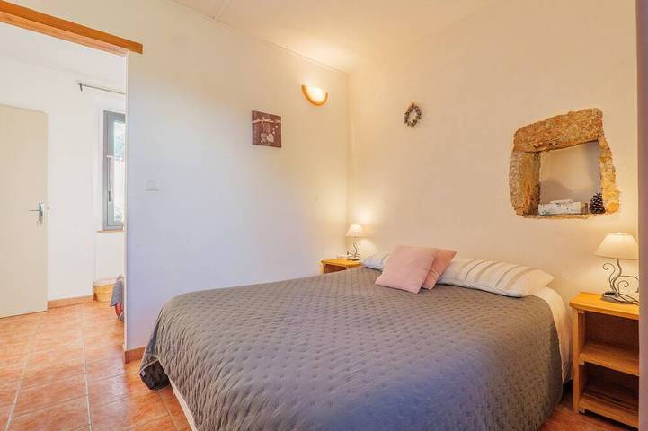 Location de vacances pour 2 personnes, avec jardin à Laurac-en-Vivarais - 4