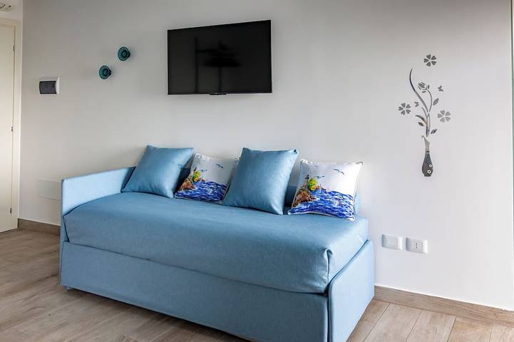 Appartement entier, Seafront apartment, between Mount Etna, Taormina, and Syracuse in Aci Castello (Borgo), Aci Castello