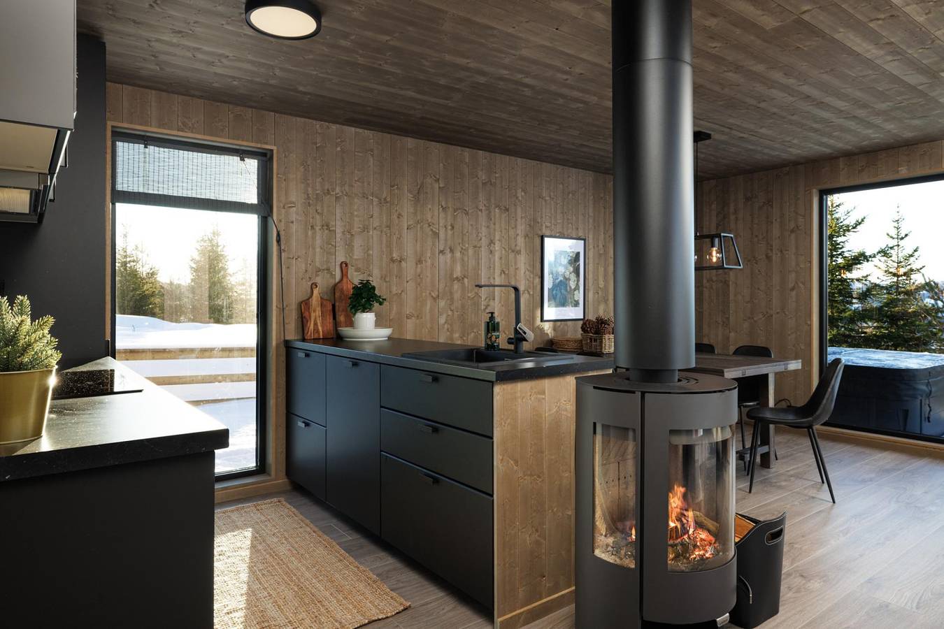 Troll 2 - Jacuzzi - Utsikt - 4 soverom in Stange