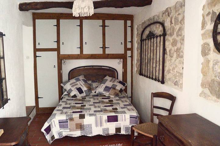 Location de vacances pour 2 personnes, avec terrasse, animaux acceptés à Assignan - 2