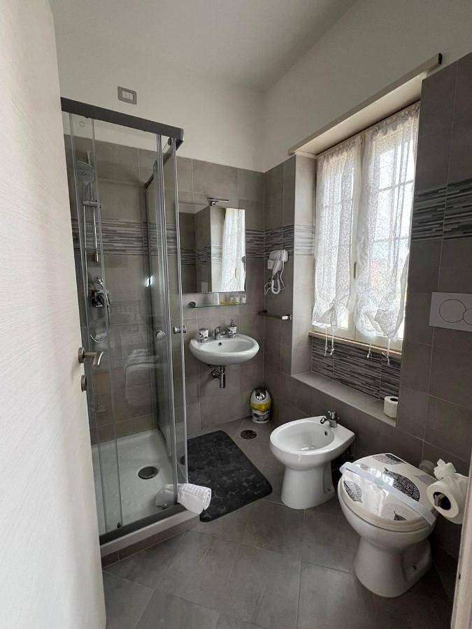 Maison d’hôte pour 2 personnes, avec balcon et jardin à Fiumicino - 2