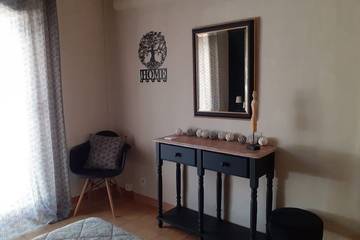 Villa pour 4 Personnes dans Mérindol, Parc naturel régional du Luberon, Photo 2