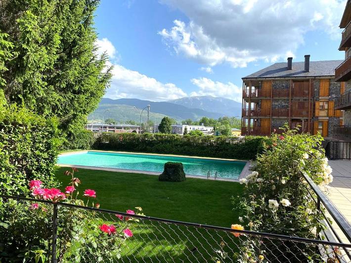 Gîte pour 7 personnes, avec balcon/terrasse et piscine à Puigcerdà - 2
