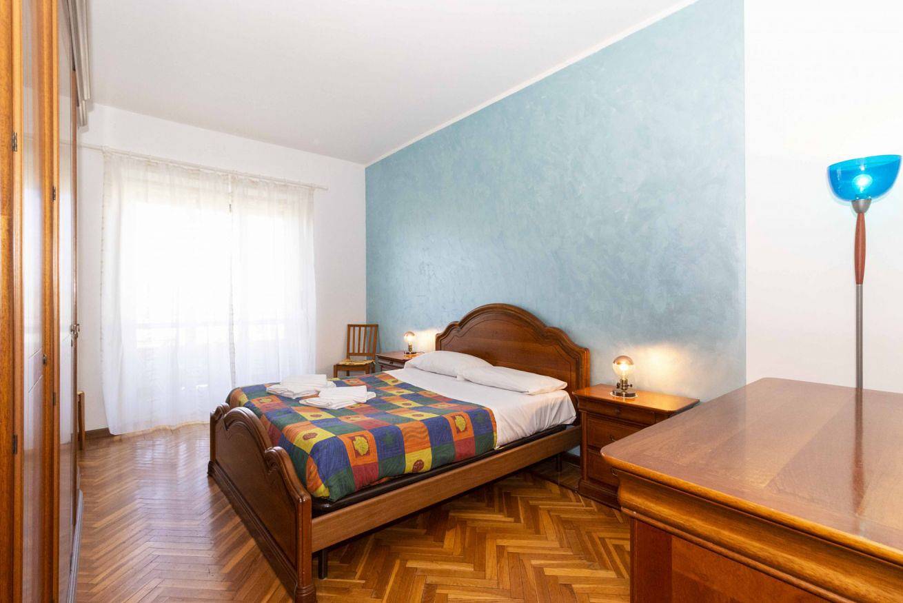 Apartamento entero, New! Balcony Apt x4 Alps View Mm Monte Grappa in Turín, Provincia de Torino