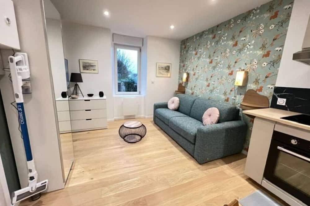 Apartamento entero, Studio Cocooning au Centre Bourg de Lannilis in Lannilis, Región de Brest