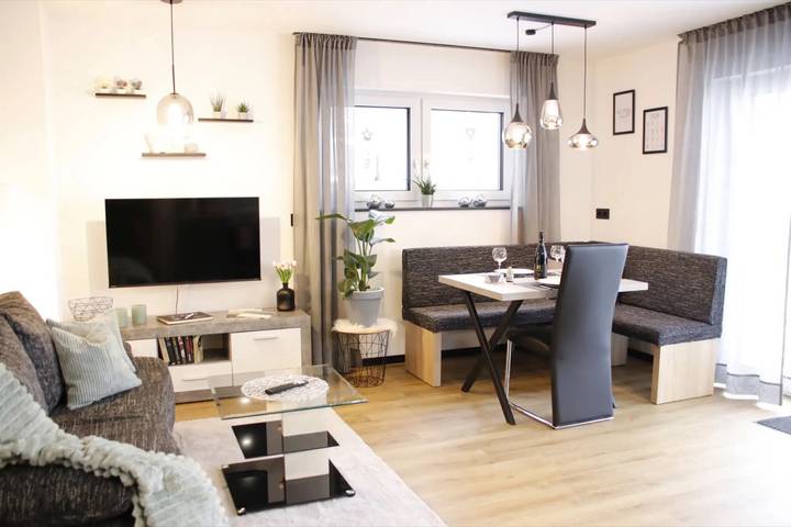 Ferienwohnung für 3 Personen, mit Garten