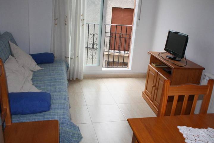 Apartamento de vacaciones para 5 personas, con vistas y balcón en Alt Palància - 2