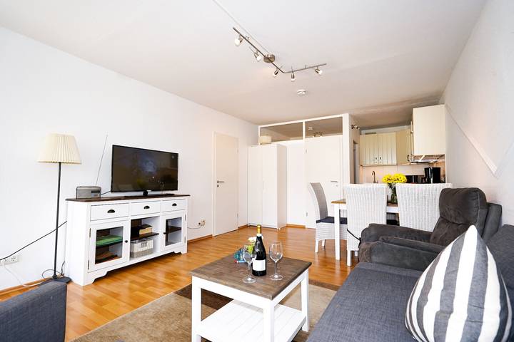 Ferienwohnung für 5 Personen, mit Terrasse und Pool in Sierksdorf - 4