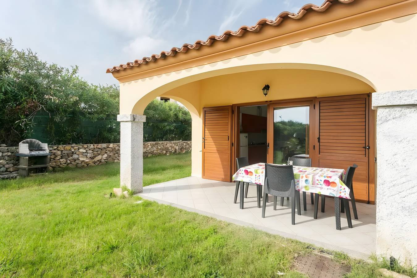Ferienhaus 'Caposchiera Residence Marongiu' mit privatem Garten, Balkon und Klimaanlage in Porto Ottiolu, Budoni