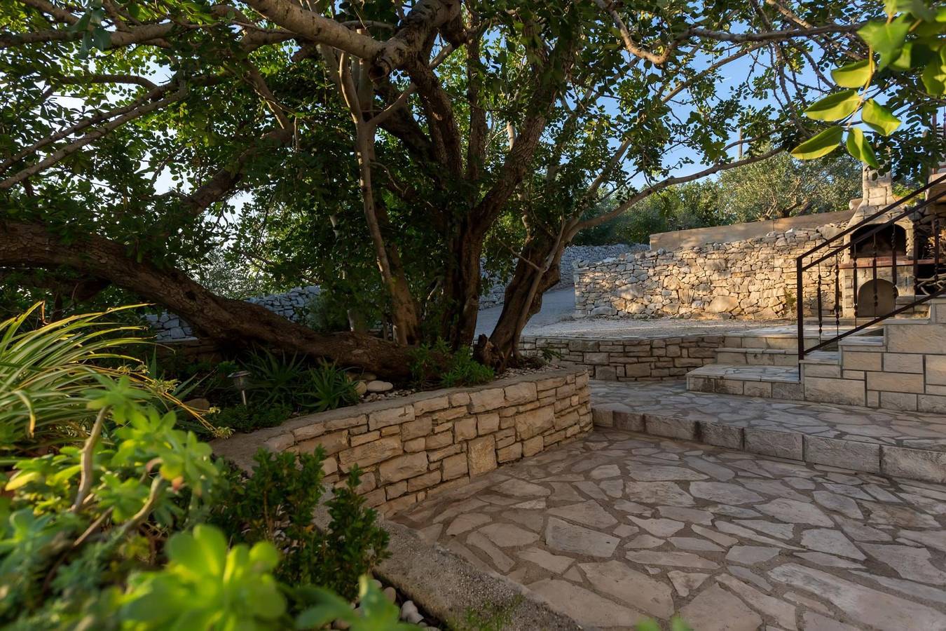 Ganze Wohnung, Apartments Petra in Necujam, Solta