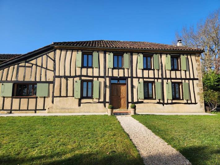 Cottage pour 2 personnes, avec terrasse ainsi que jardin et vue à Arblade-le-Haut