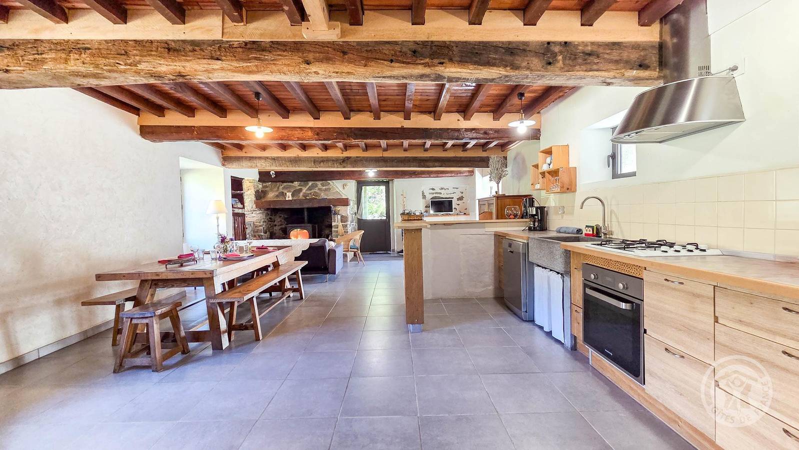 La Grange de Conces in Lago de Estaing, Estaing