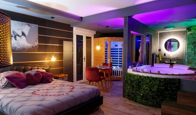 Location de vacances pour 2 personnes, avec Jacuzzi et Terrasse ainsi que Jardin et Sauna à Saint-Blimont