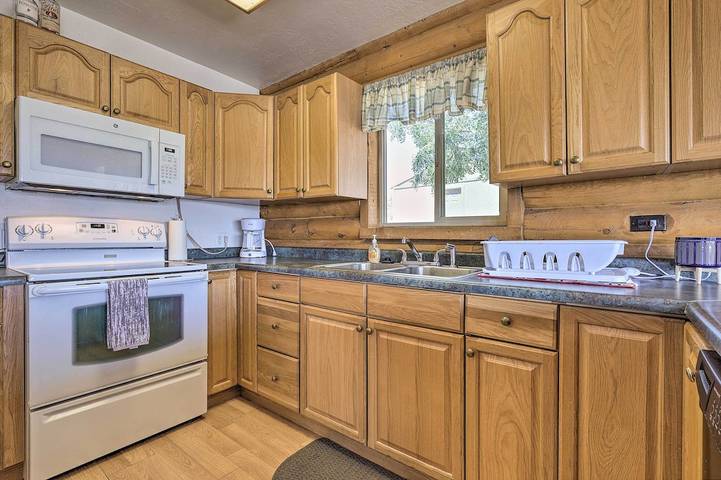 Log cabin for 8 people, with pets in Nevada