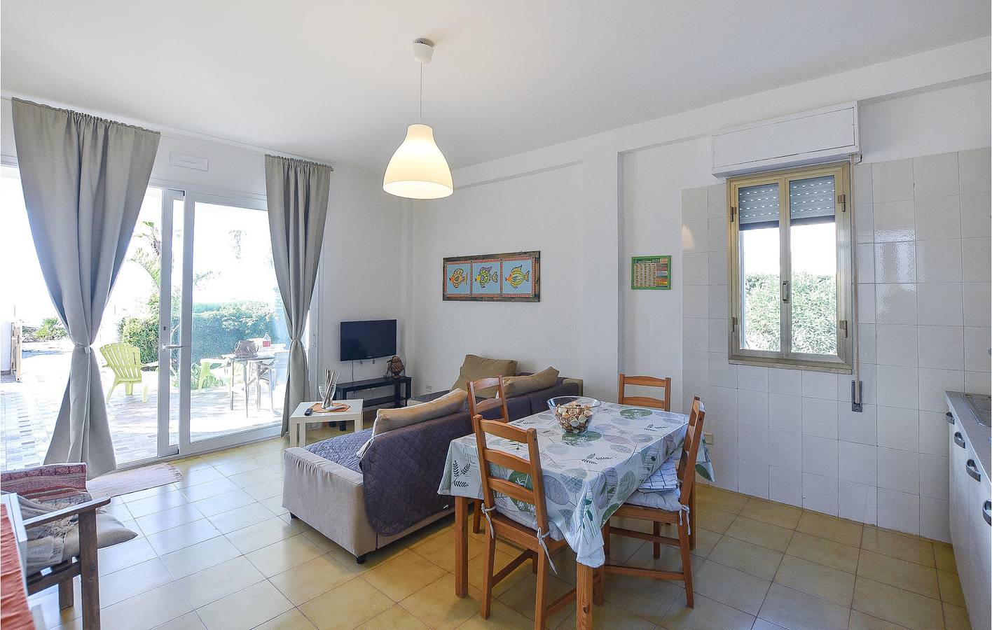 Appartamento al mare con AC e parcheggio | Torre di Mezzo 1.5km in Punta Braccetto, Santa Croce Camerina