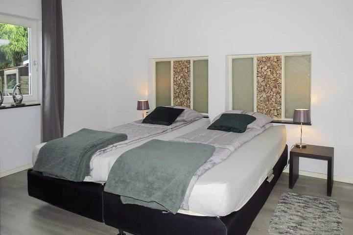 Geheel appartement, Hoeve op de meer in Maastricht, Hoge Kempen