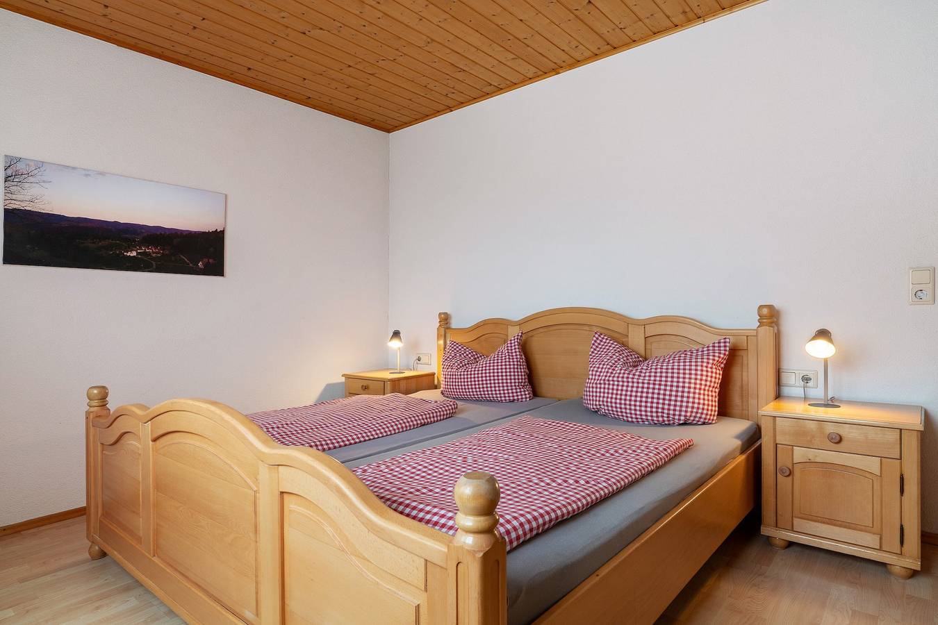 Ganze Wohnung, Ferienwohnung "Grüner Ausblick" mit Bergblick, Privat-Terrasse in Oberkirch, Mittlerer Schwarzwald