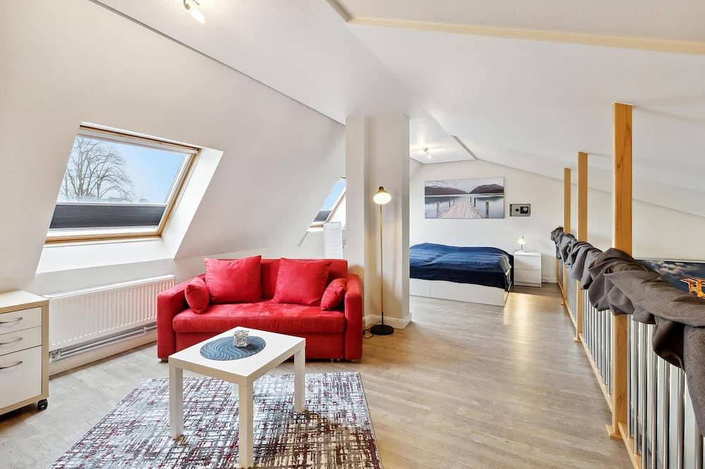 Entire apartment, 2 bedroom nice apartment in Bremerhaven in Bremerhaven-Mitte, Bremerhaven