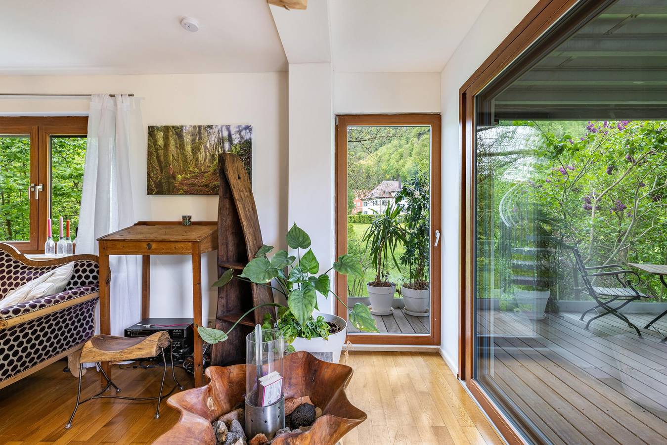 Ganze Wohnung, Ferienwohnung 'Kiwi Retreat' mit privater Terrasse und Wlan in Bad Urach, Albsteig Etappe 9