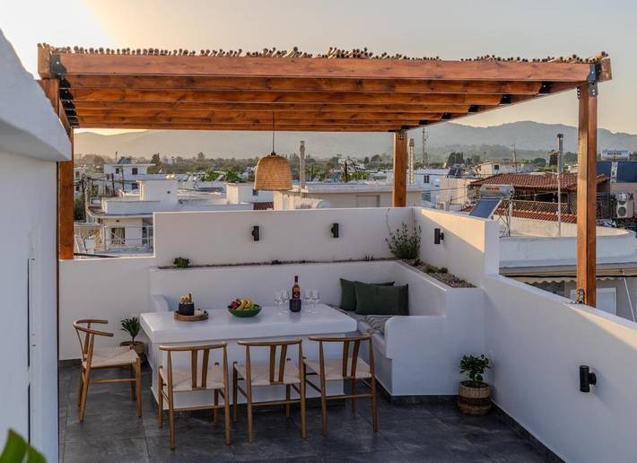 Ferienwohnung für 4 Personen, mit Whirlpool und Balkon in Archangelos - 3