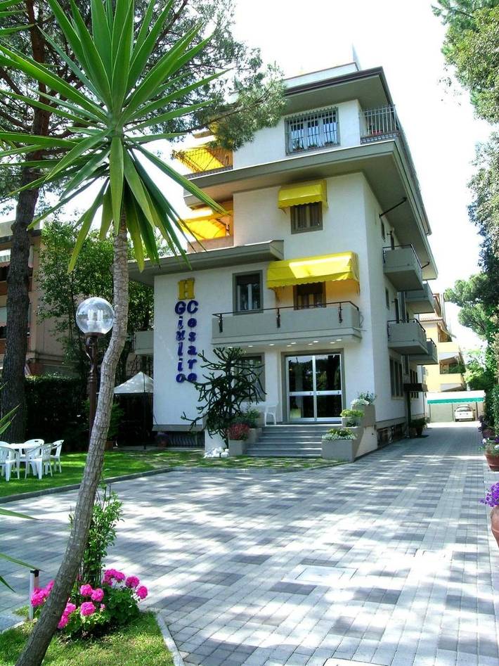 Appartamento per 2 persone, con Balcone e Terrazza nonché Giardino e Panorama a Cinquale