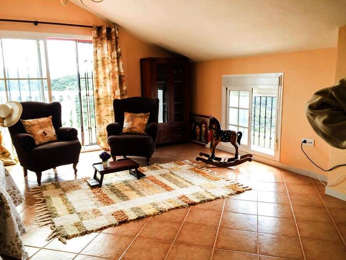 Chalet para 6 personas, con jacuzzi además de jardín y piscina en Sierra de Cádiz - 3