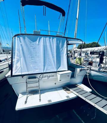 Boot für 4 Personen, mit Ausblick und Terrasse in Italien