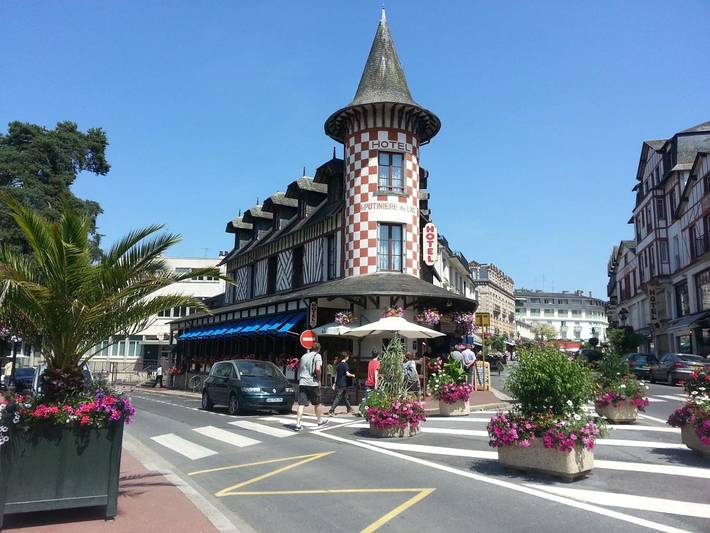 Gîte pour 2 personnes, avec jardin et vue sur le lac à Bagnoles-de-l'Orne - 3
