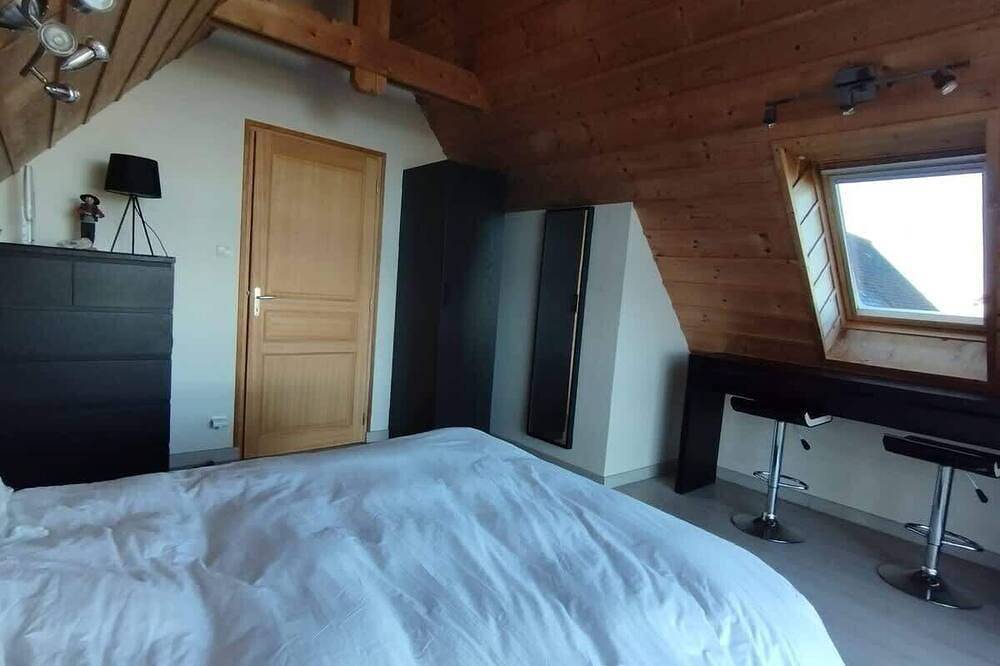 Grande maison avec jardin et vue mer pour 8 personnes au calme in Taulé, Ceinture Dorée