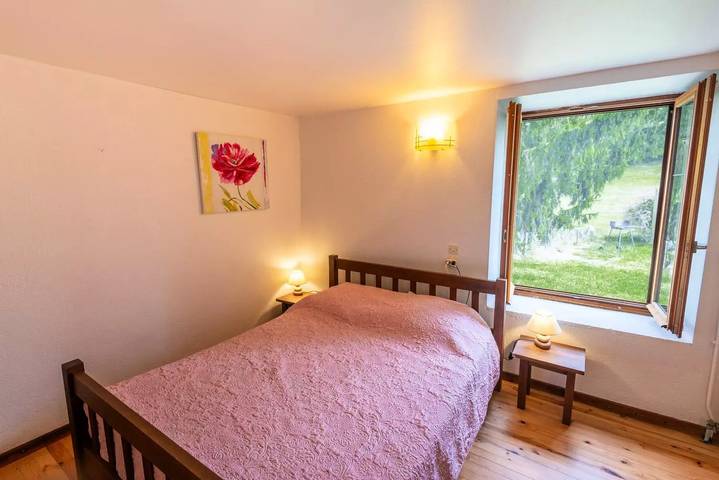 Gîte pour 5 personnes, avec piscine et jardin, animaux acceptés à La Malène - 2