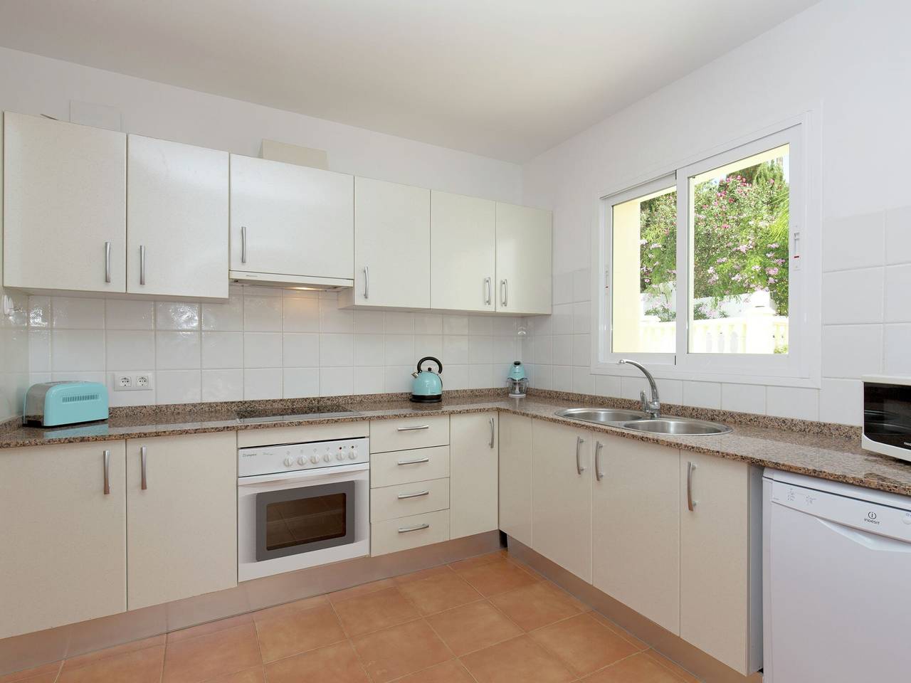 Estancia soleada en la costa de Zingst in Villotel, Teulada