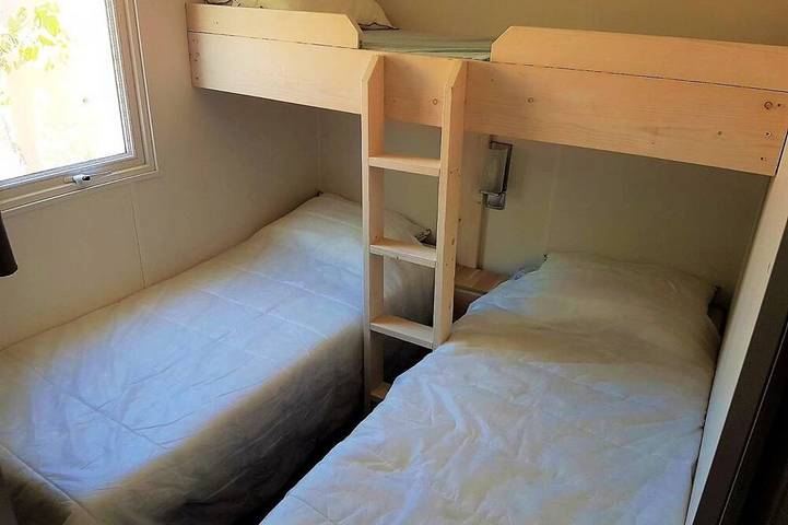 Chalet pour 5 personnes, avec jardin et piscine dans Saint-Aygulf - 4